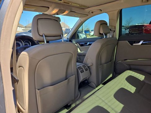 Used 2012 Mercedes-Benz C 300 Sport image 16