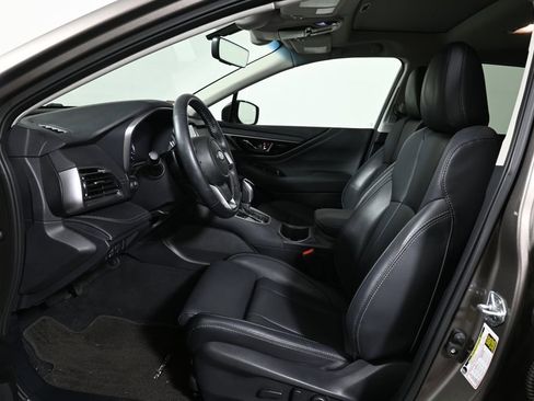 Used 2022 Subaru Outback Limited AWD/4WD image 3
