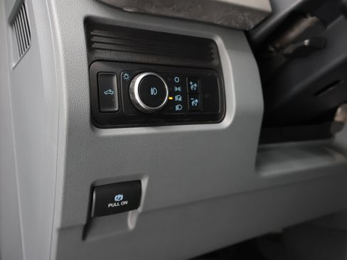 Used 2024 Ford F250 XL w/ STX Appearance Package AWD/4WD image 45
