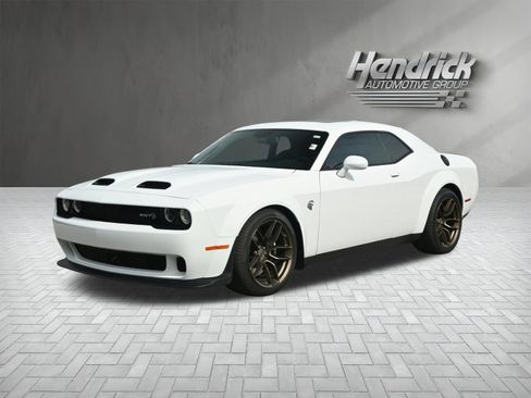 Used 2023 Dodge Challenger SRT Hellcat RWD image 5