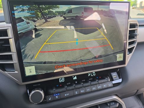 New 2026 Toyota Tundra Limited AWD/4WD image 19