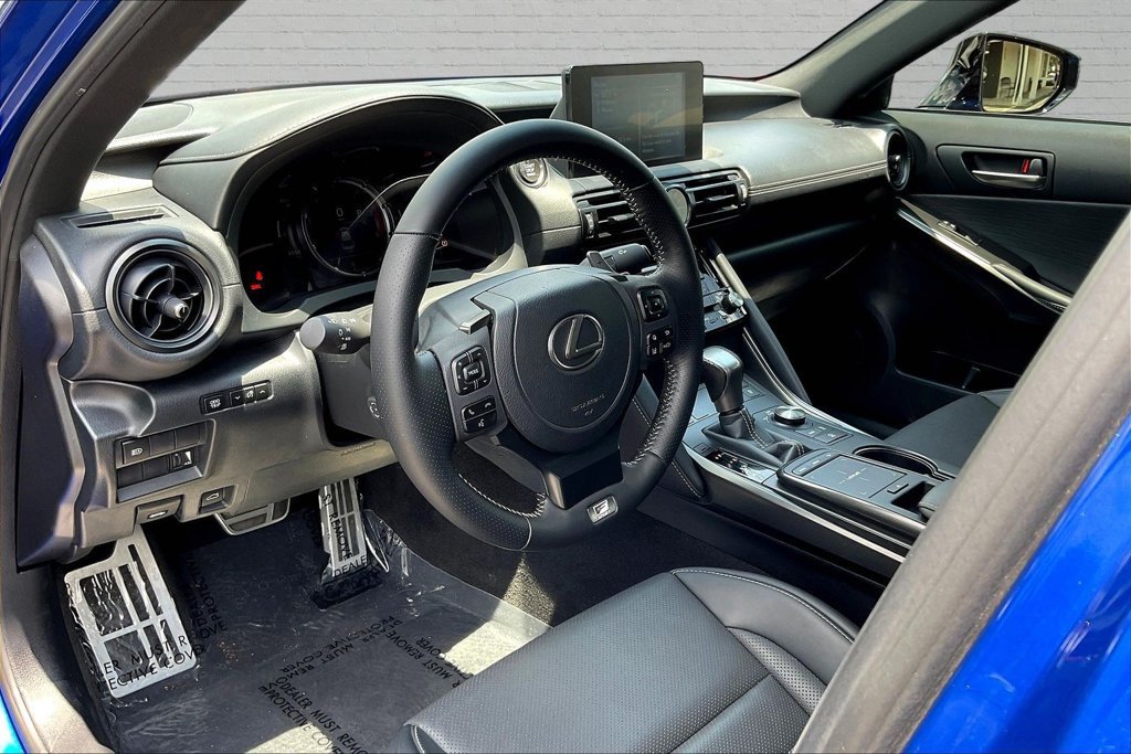 Used 2025 Lexus IS 350 F Sport w/ Accessory Package 2 RWD image 17