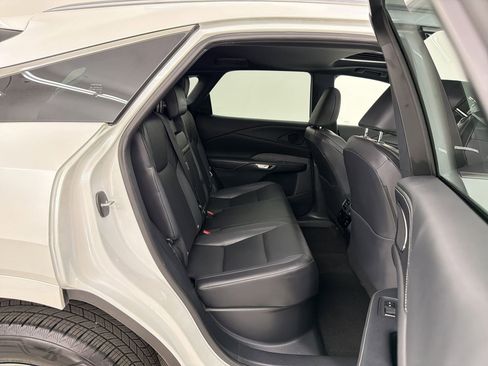 Certified 2025 Lexus RX 350 Premium w/ Accessory Package (Z1) image 29