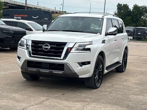 Used 2024 Nissan Armada Platinum w/ Captain's Chairs Package AWD/4WD image 15