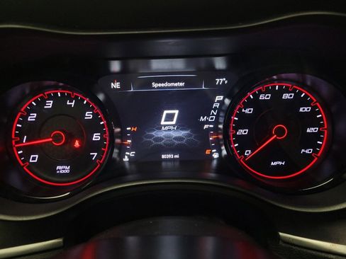 Used 2020 Dodge Charger SXT w/ Blacktop Package RWD image 23