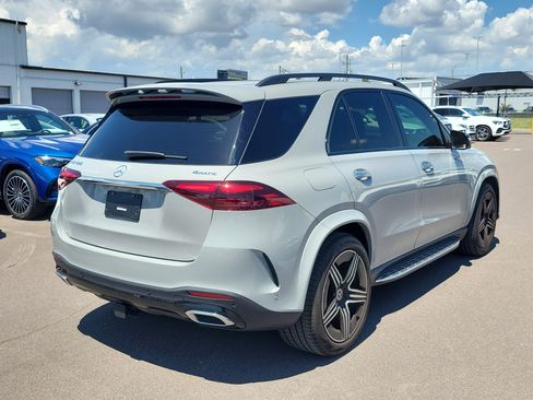 Used 2024 Mercedes-Benz GLE 450 4MATIC image 3