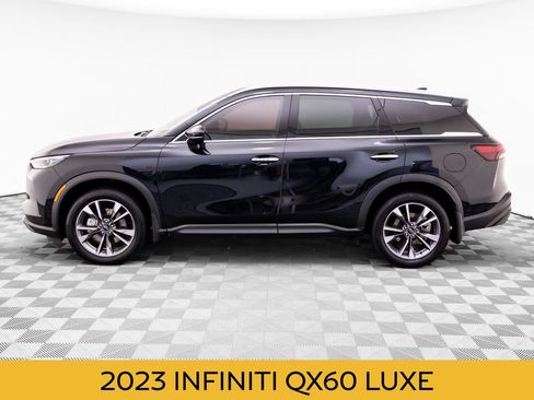 Certified 2023 INFINITI QX60 Luxe w/ Vision Package AWD/4WD image 3