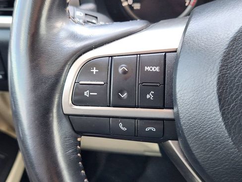 Used 2022 Lexus GX 460 Luxury w/ Off Road Package AWD/4WD image 26