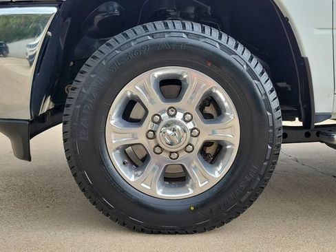 Used 2024 RAM 2500 Big Horn AWD/4WD image 8