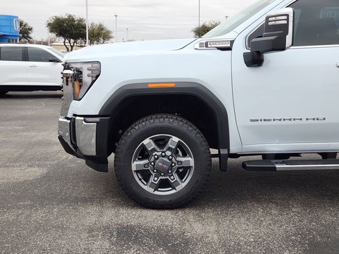 New 2026 GMC Sierra 2500 SLT w/ Texas SLT Premium Package image 9