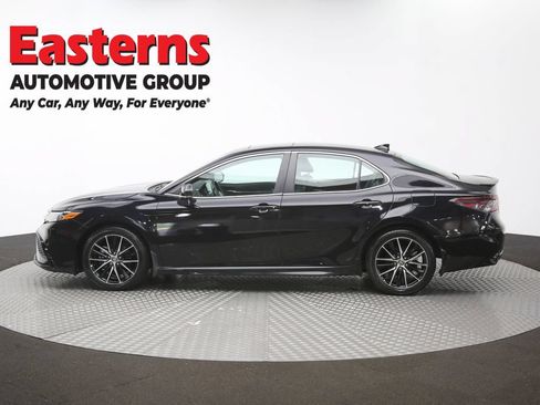 Used 2024 Toyota Camry SE w/ Cold Weather Package FWD image 62
