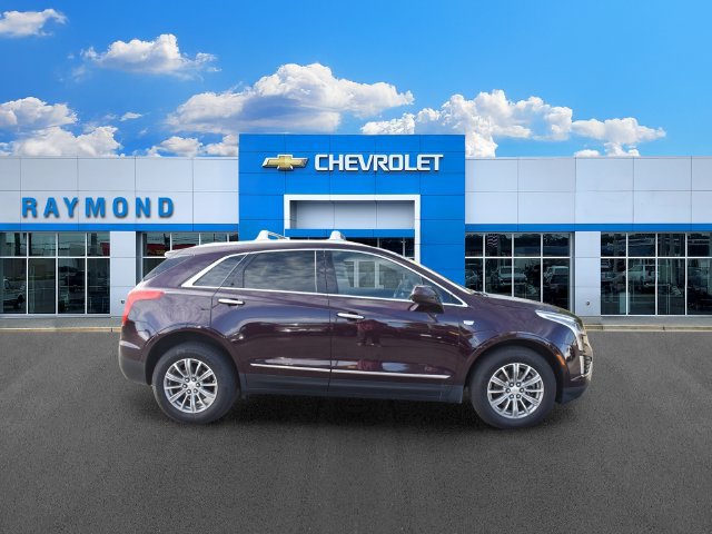 Used 2018 Cadillac XT5 Luxury w/ Driver Awareness Package AWD/4WD image 2