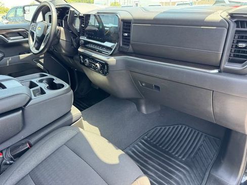 Certified 2023 Chevrolet Silverado 1500 LT RWD image 6