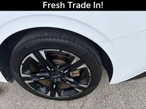 Used 2023 Kia K5 GT-Line w/ GT-Line Premium Package FWD image 6
