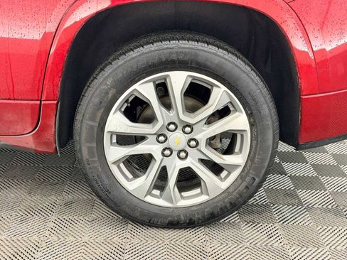 Used 2021 Chevrolet Traverse Premier w/ LPO, Floor Liner Package image 14