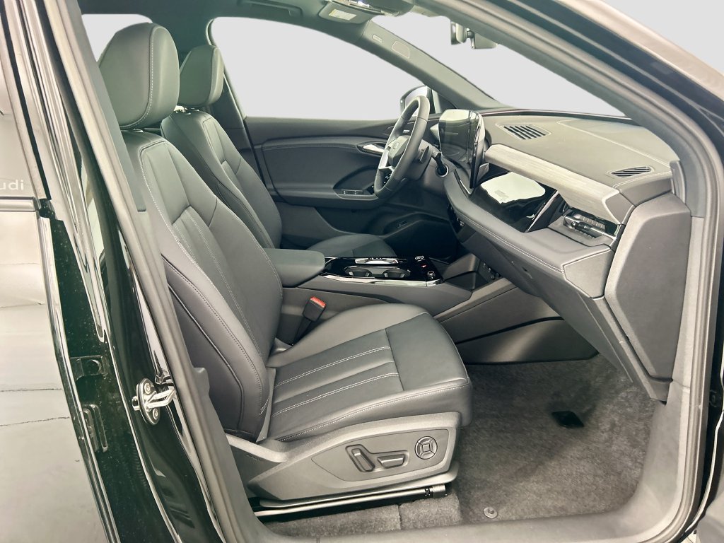 Used 2027 Audi Q6 e-tron Premium Plus AWD/4WD image 19