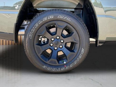 New 2026 RAM 1500 Express AWD/4WD image 35
