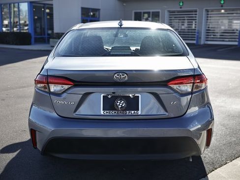 Used 2024 Toyota Corolla LE image 9