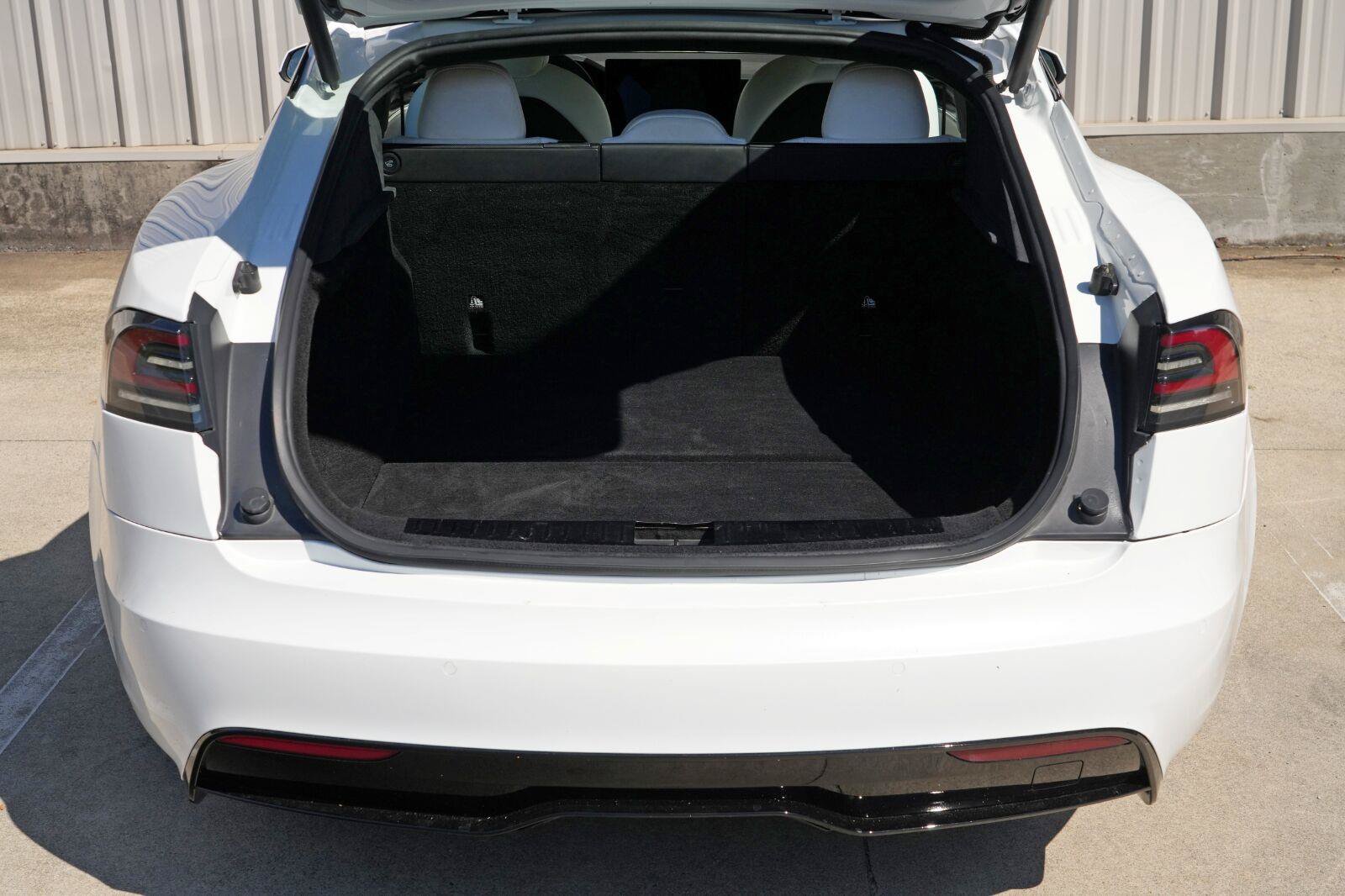 Used 2022 Tesla Model S Plaid AWD/4WD image 10