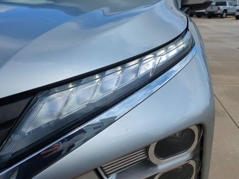 Used 2022 Mitsubishi Eclipse Cross SE FWD image 9
