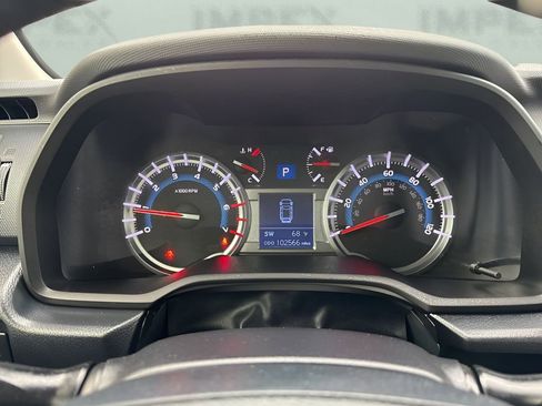 Used 2016 Toyota 4Runner SR5 Premium image 22