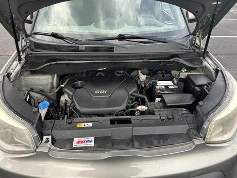 Used 2015 Kia Soul FWD image 23