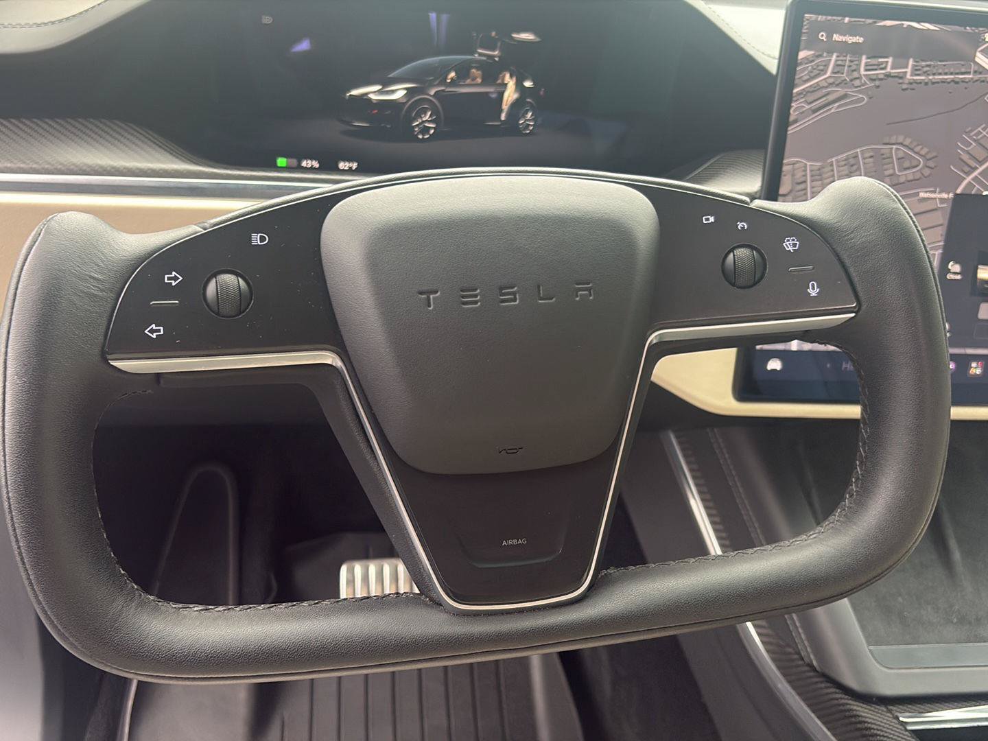 Used 2022 Tesla Model X Plaid AWD/4WD image 18