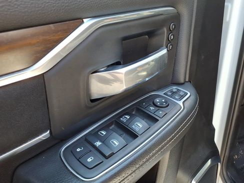 Used 2024 RAM 2500 Laramie w/ Safety Group AWD/4WD image 13