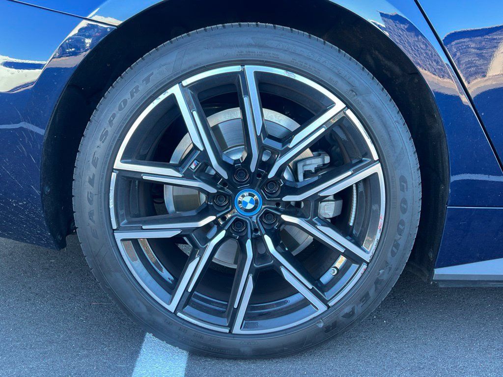 Certified 2024 BMW i4 eDrive35 w/ M Sport Package RWD image 5