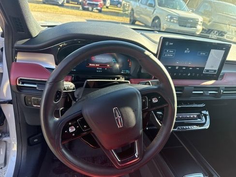 Used 2025 Lincoln Corsair Grand Touring w/ Equipment Group 302A image 19