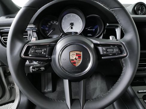 New 2026 Porsche Macan S image 10