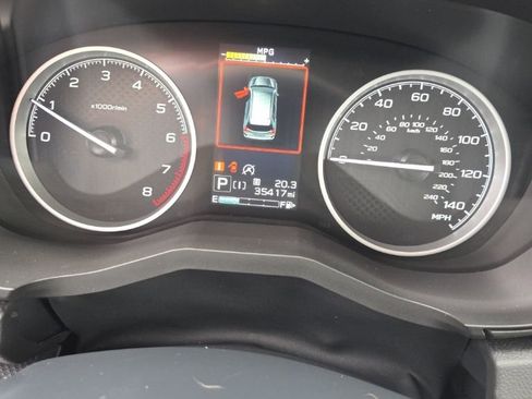 Used 2023 Subaru Forester Limited AWD/4WD image 8