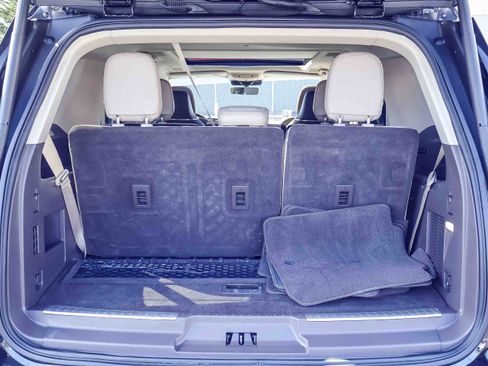 Used 2023 Lincoln Navigator Reserve image 20