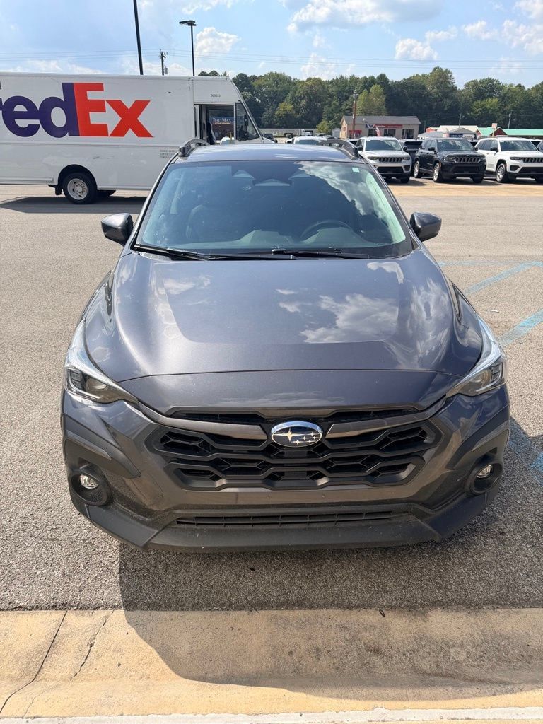 Used 2024 Subaru Crosstrek 2.5i Limited w/ Crosstrek Mirror Package AWD/4WD image 4