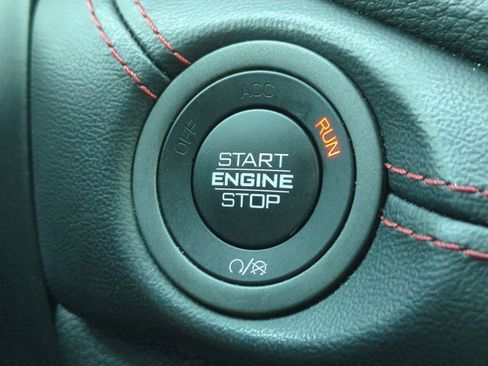 Used 2024 Dodge Durango GT image 29