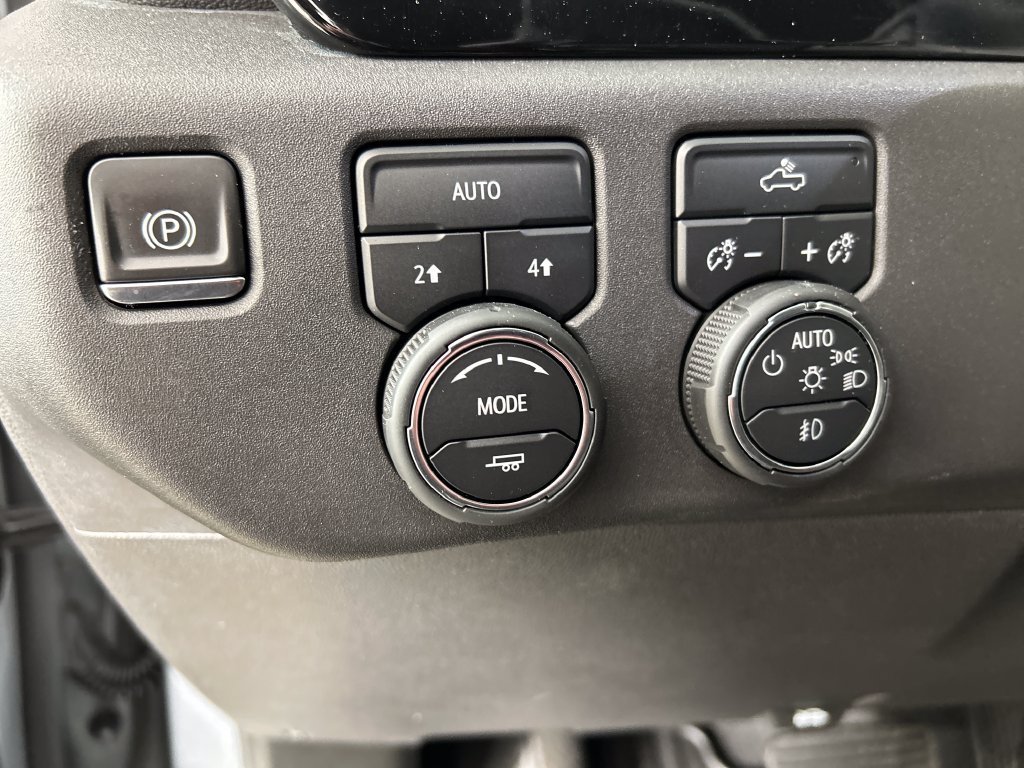 Used 2024 Chevrolet Silverado 1500 RST AWD/4WD image 14