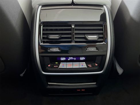 New 2026 BMW X5 xDrive40i w/ Climate Comfort Package image 28
