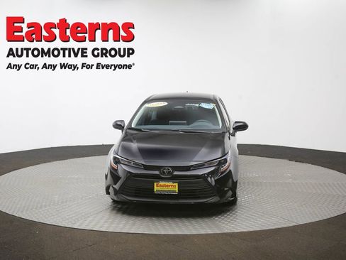 Used 2025 Toyota Corolla LE image 53