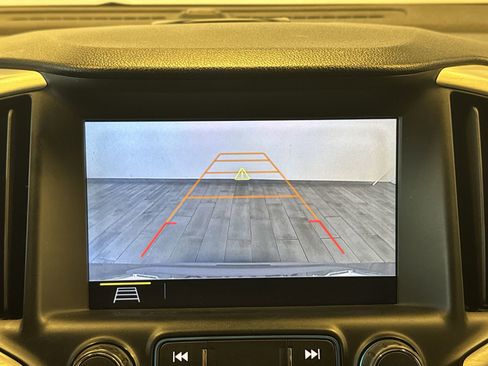 Used 2020 GMC Terrain SLT w/ Preferred Package image 17