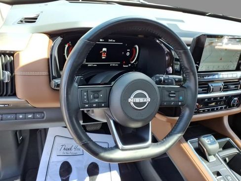 Certified 2023 Nissan Pathfinder Platinum AWD/4WD image 23