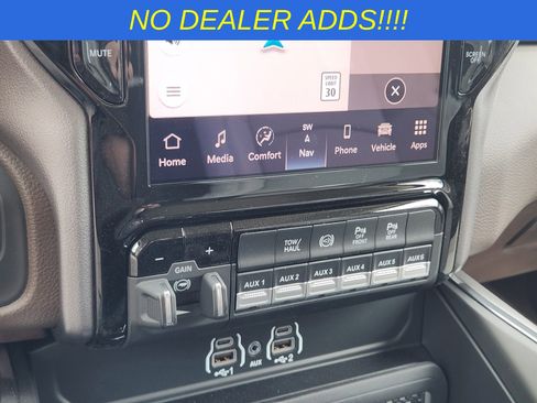 New 2026 RAM 2500 Laramie w/ Towing Technology Group image 18