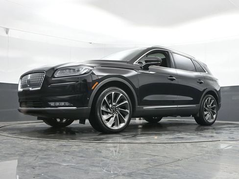 Used 2022 Lincoln Nautilus Reserve w/ Equipment Group 202A image 52