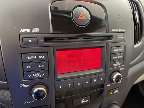 Used 2012 Kia Forte EX image 27