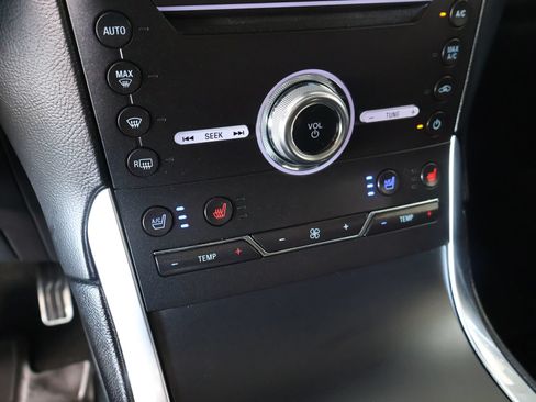 Used 2019 Ford Edge ST w/ Equipment Group 401A AWD/4WD image 8