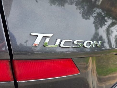 Used 2021 Hyundai Tucson Value AWD/4WD image 14
