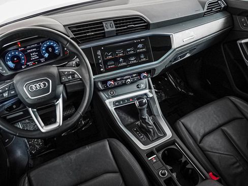 Used 2023 Audi Q3 2.0T Premium w/ Convenience Package AWD/4WD image 17