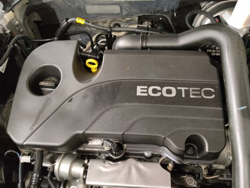 Used 2022 Chevrolet Equinox LS w/ LS Convenience Package FWD image 30