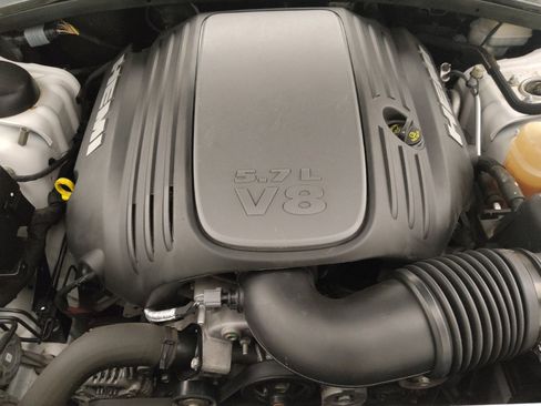 Used 2015 Chrysler 300 S w/ 300S Premium Group RWD image 30