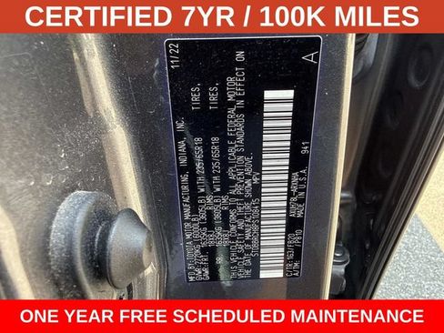 Used 2023 Toyota Highlander LE AWD/4WD image 28