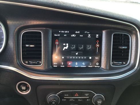 Used 2018 Dodge Charger GT AWD/4WD image 32